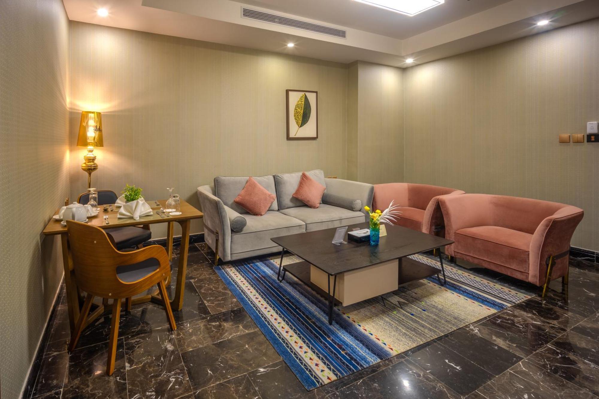 Donatello Jeddah Hotel Buitenkant foto